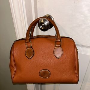 Very cute bag, never used.